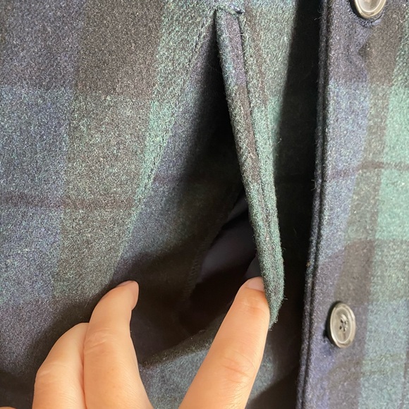 Gap Men’s Peacoat Size Large Tartan Plaid Wool Blend Navy Blue Green Vintage - Picture 4 of 9